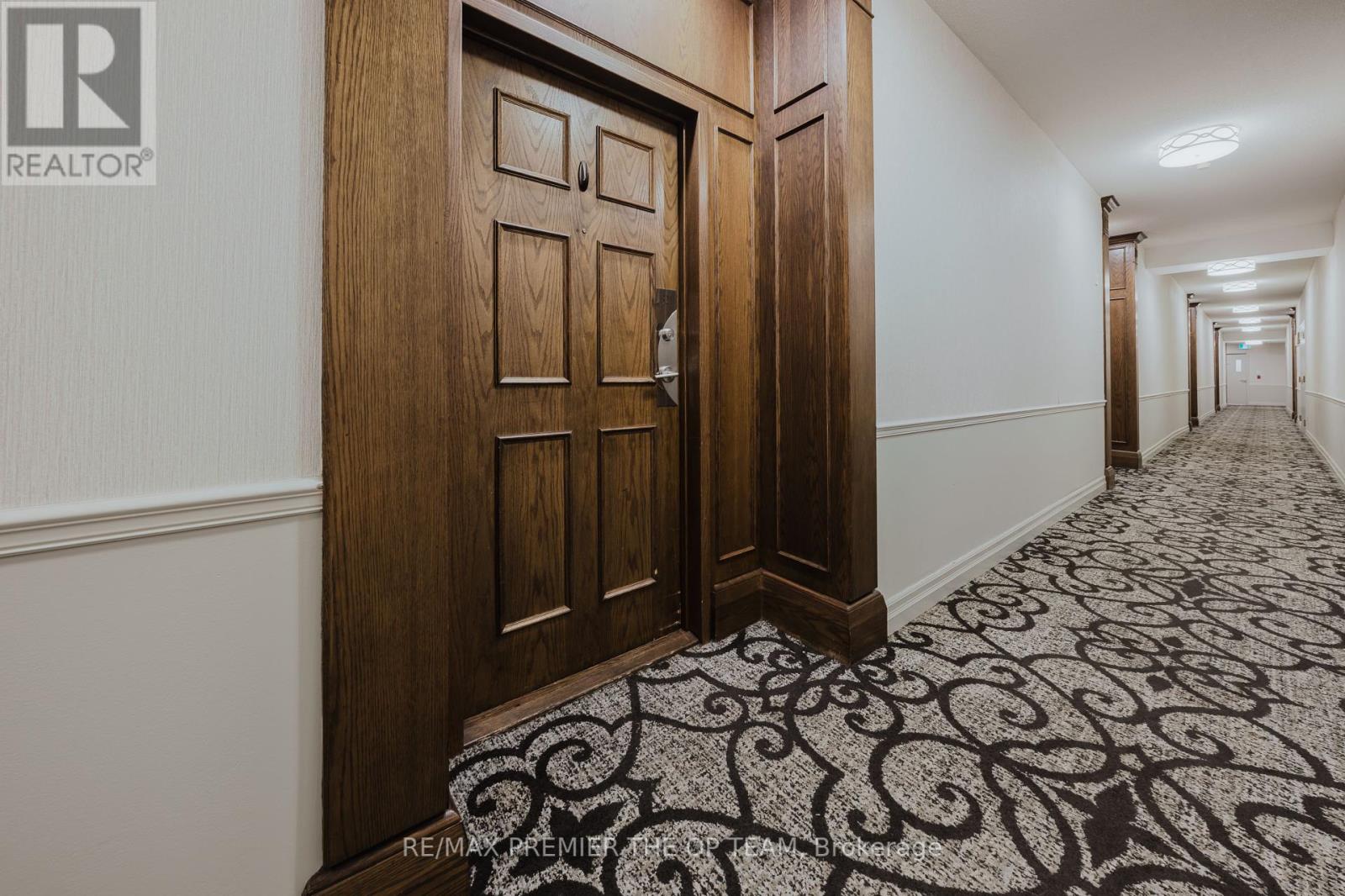 Photo 31 of 321 121 Woodbridge Avenue, Vaughan ON