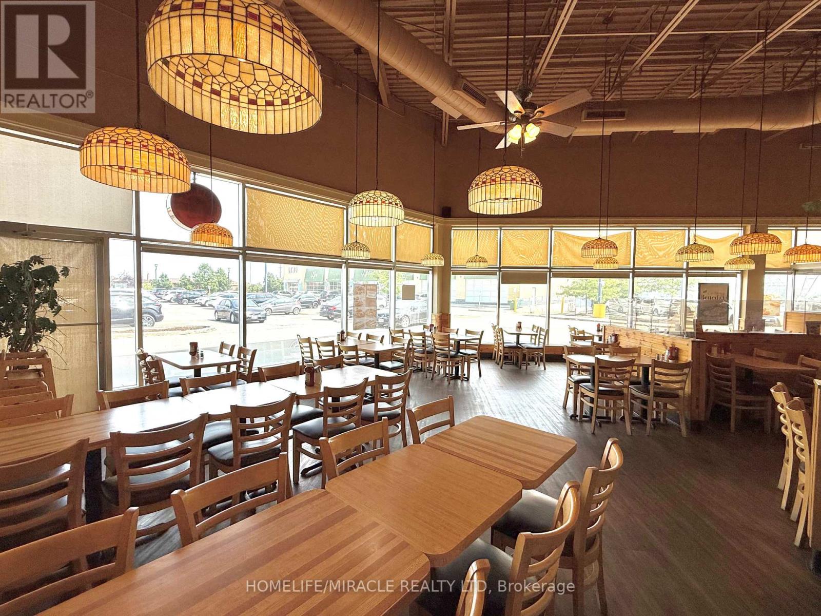 Photo 8 of 8280 Highway 27, Vaughan ON