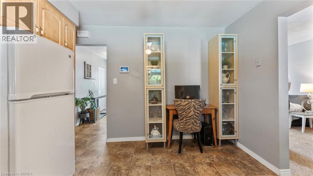 Photo 21 of 11 Andrew Street, St George ON