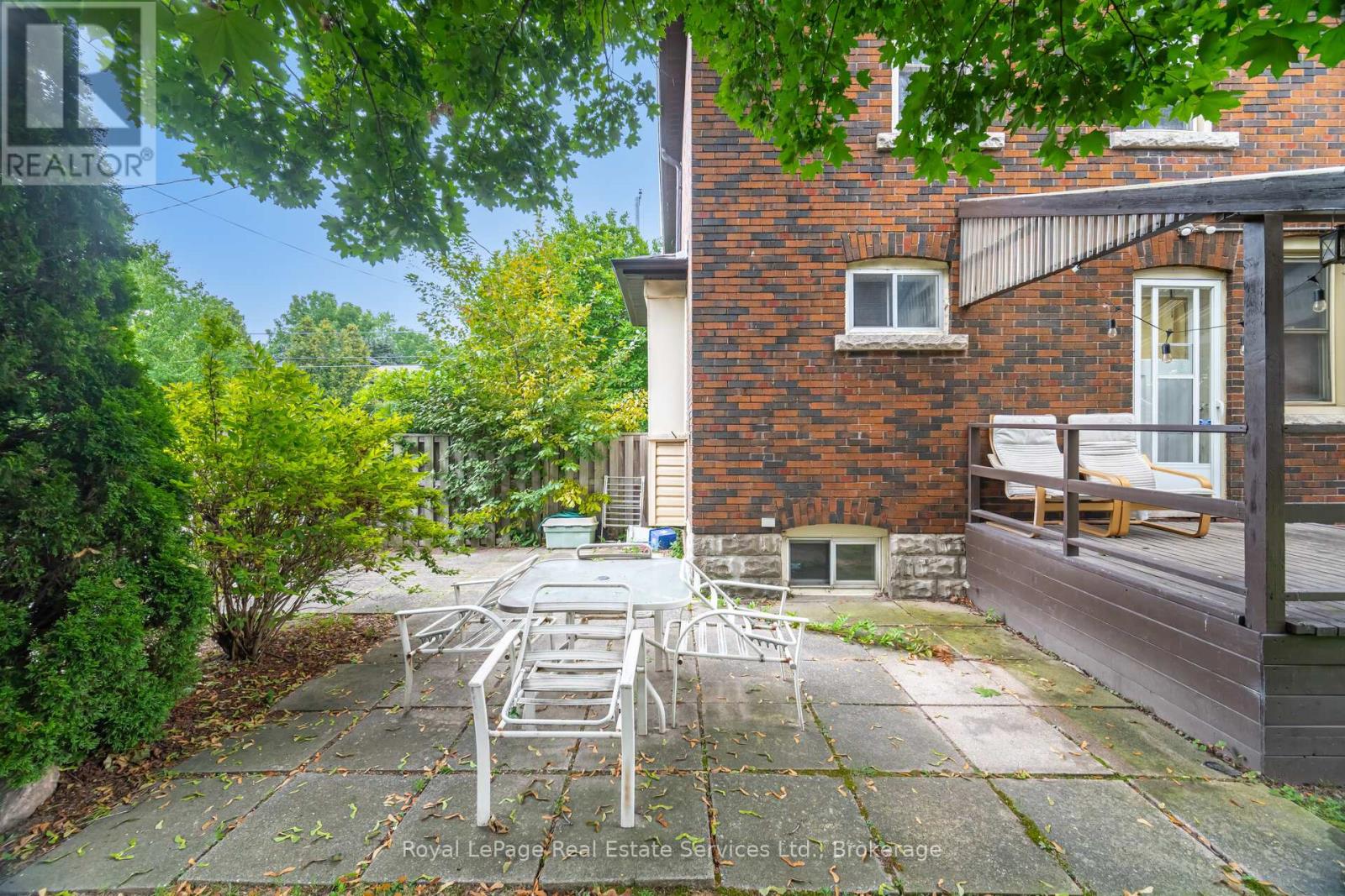 Photo 39 of 21 Paisley Avenue S, Hamilton ON