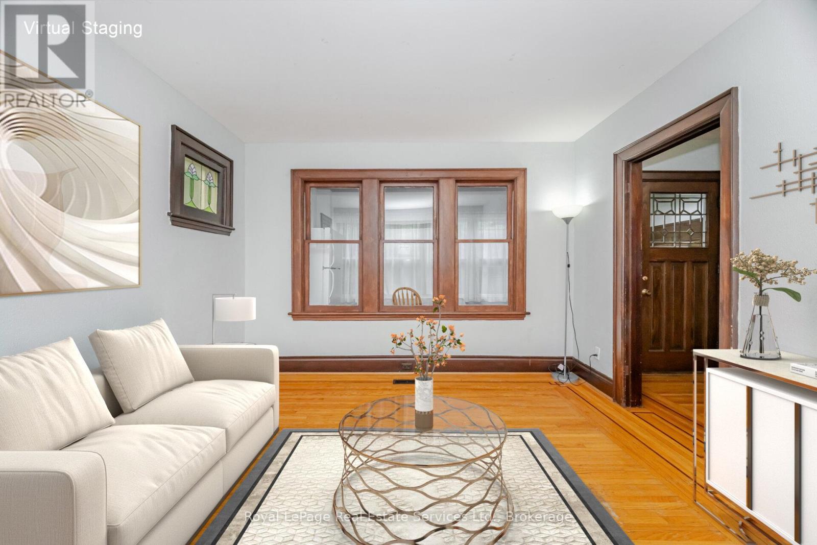 Photo 8 of 21 Paisley Avenue S, Hamilton ON