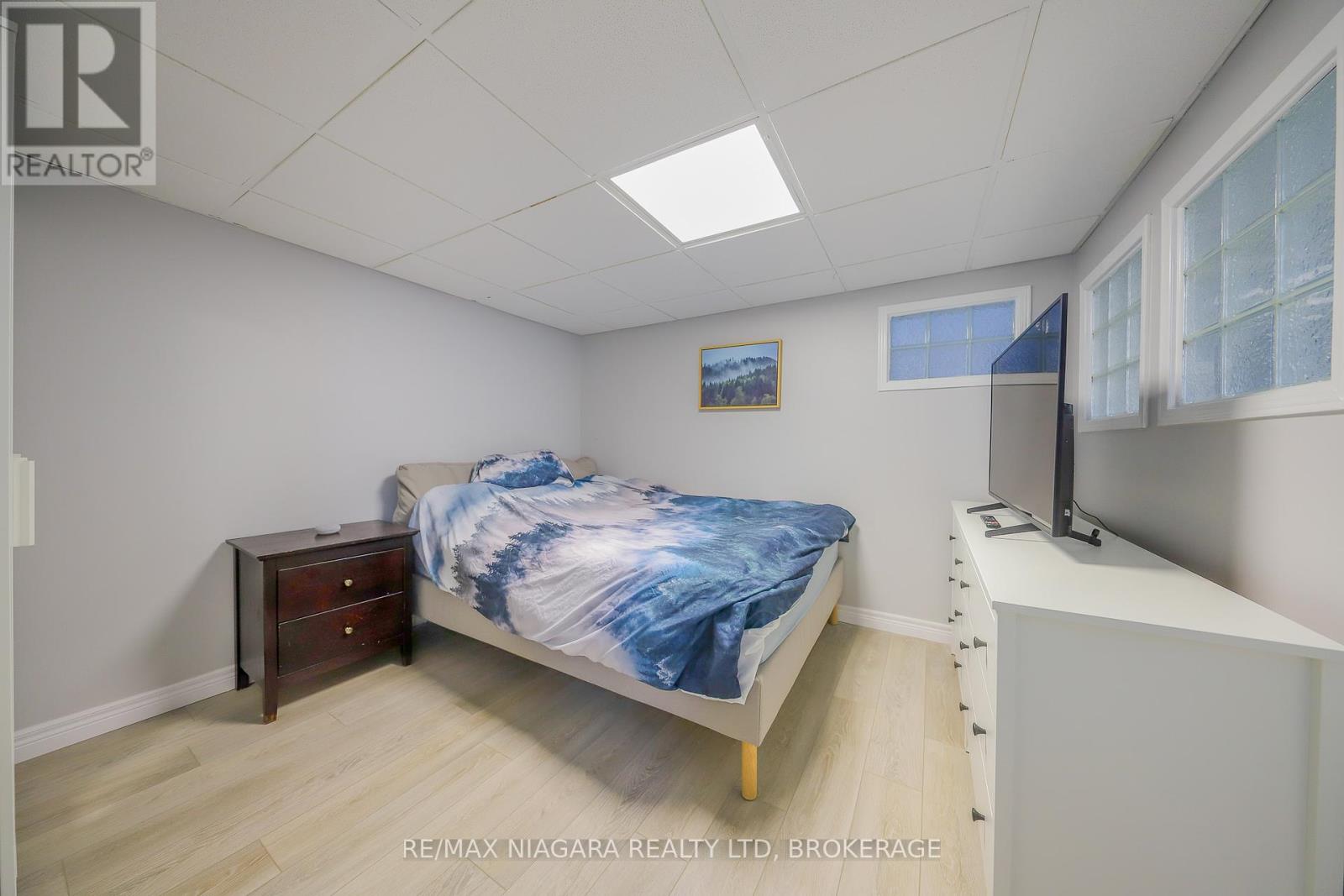 Photo 27 of 18 Roxborough Court, St Catharines ON