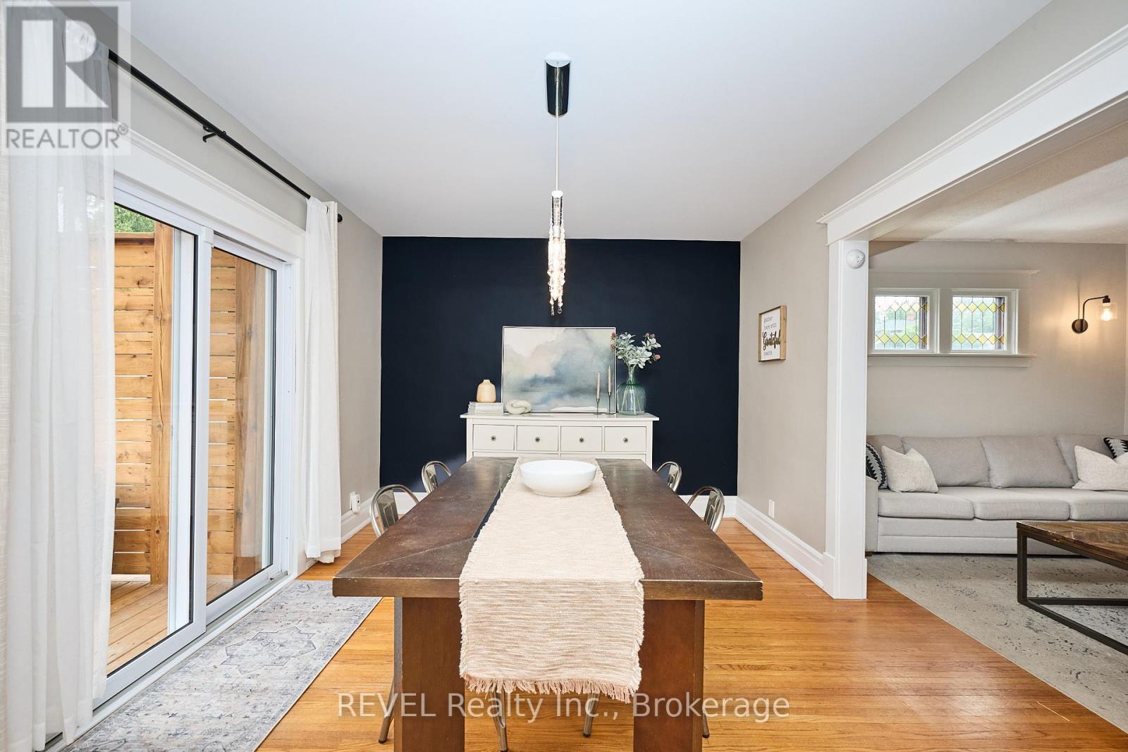 Photo 13 of 5849 Symmes Street, Niagara Falls ON