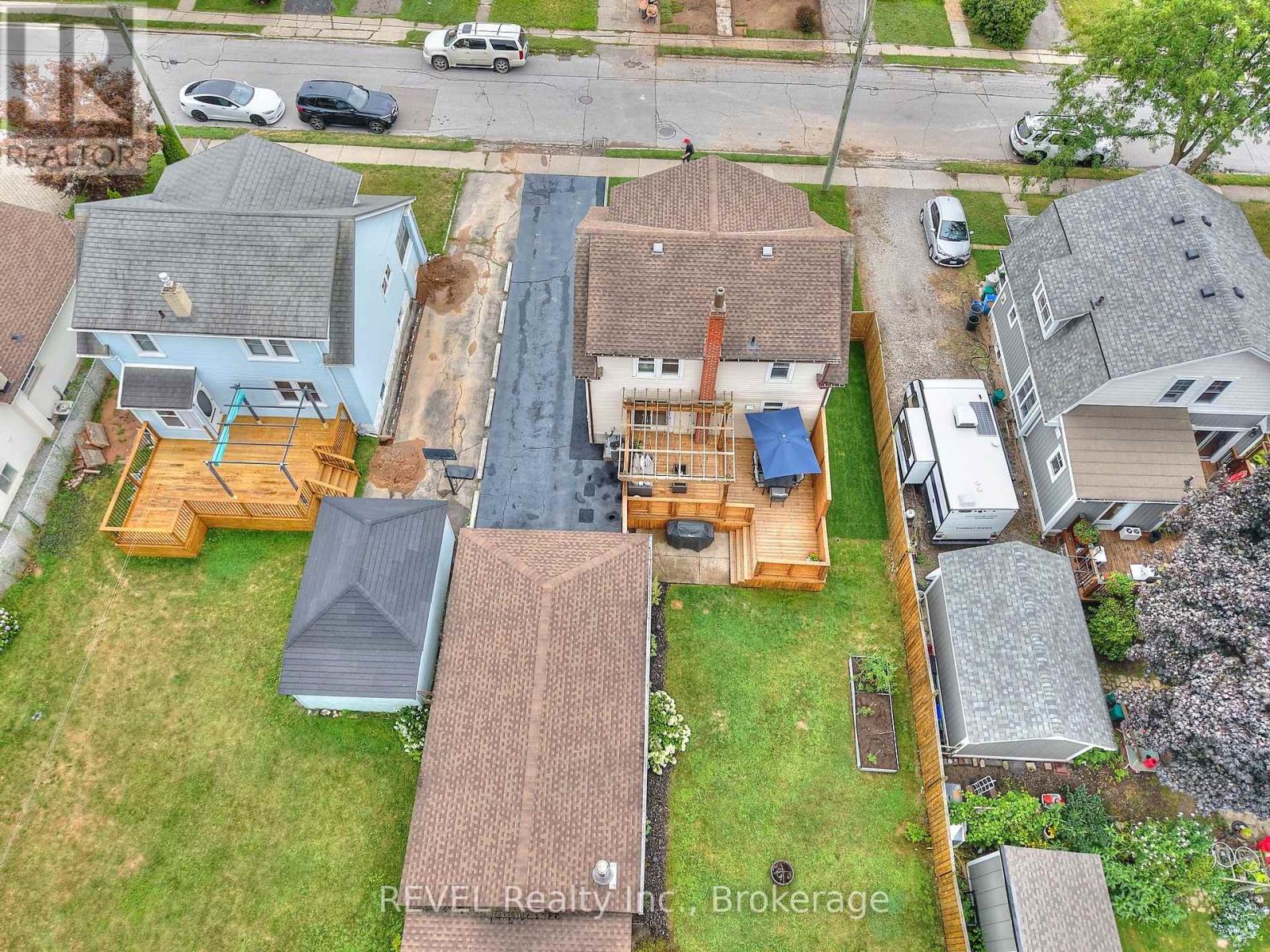 Photo 44 of 5849 Symmes Street, Niagara Falls ON