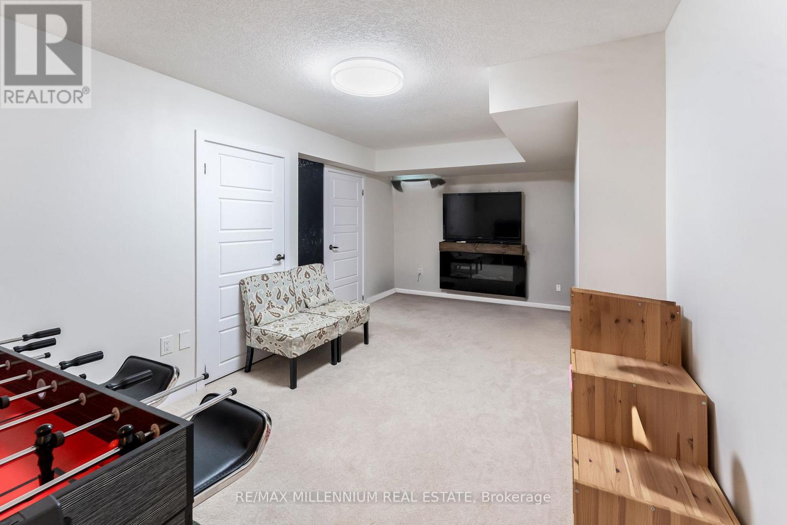 Photo 30 of 494 Queen Mary Drive, Brampton ON