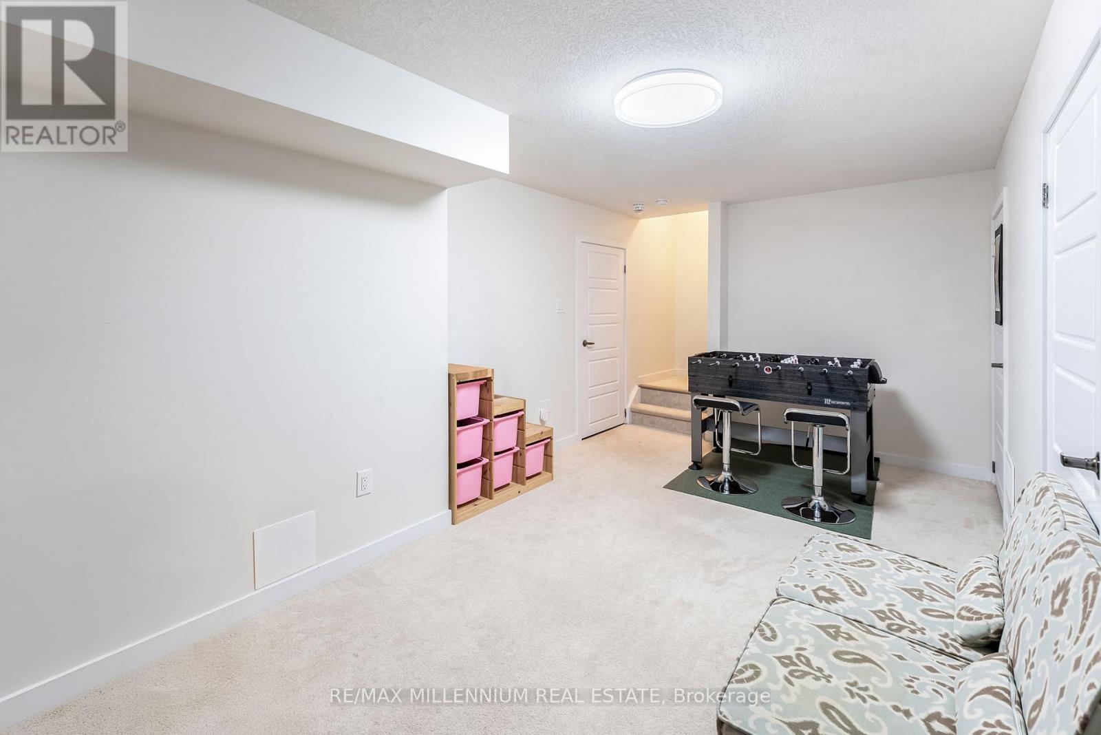 Photo 32 of 494 Queen Mary Drive, Brampton ON