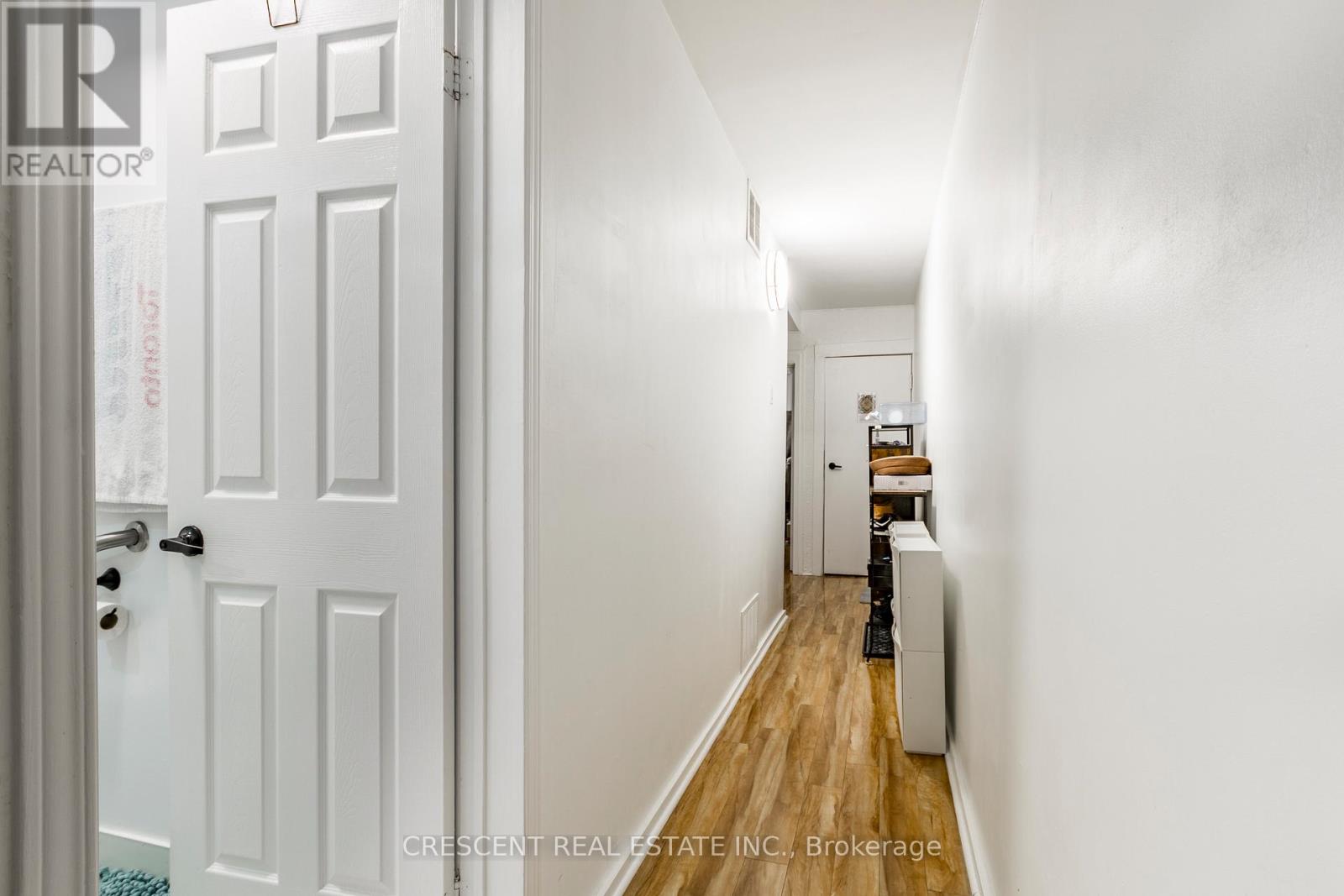Photo 16 of Upper 1409 King Street W, Toronto ON