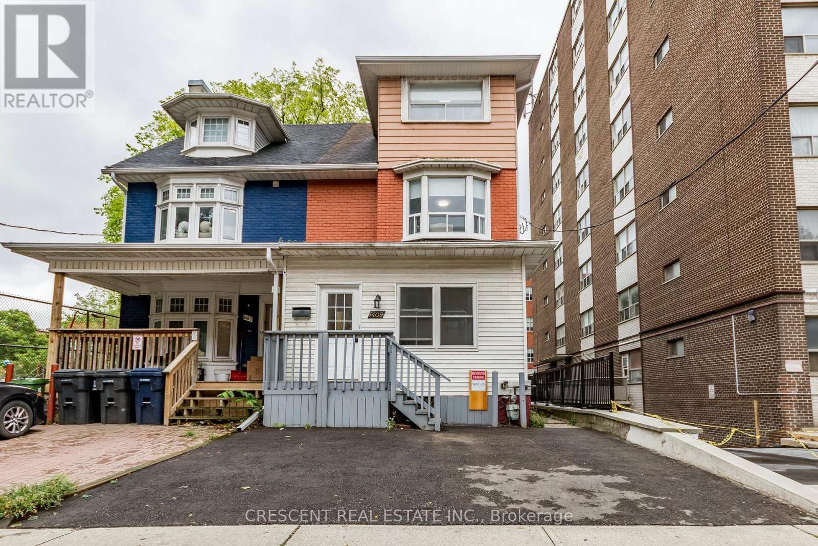 Photo 2 of Upper 1409 King Street W, Toronto ON