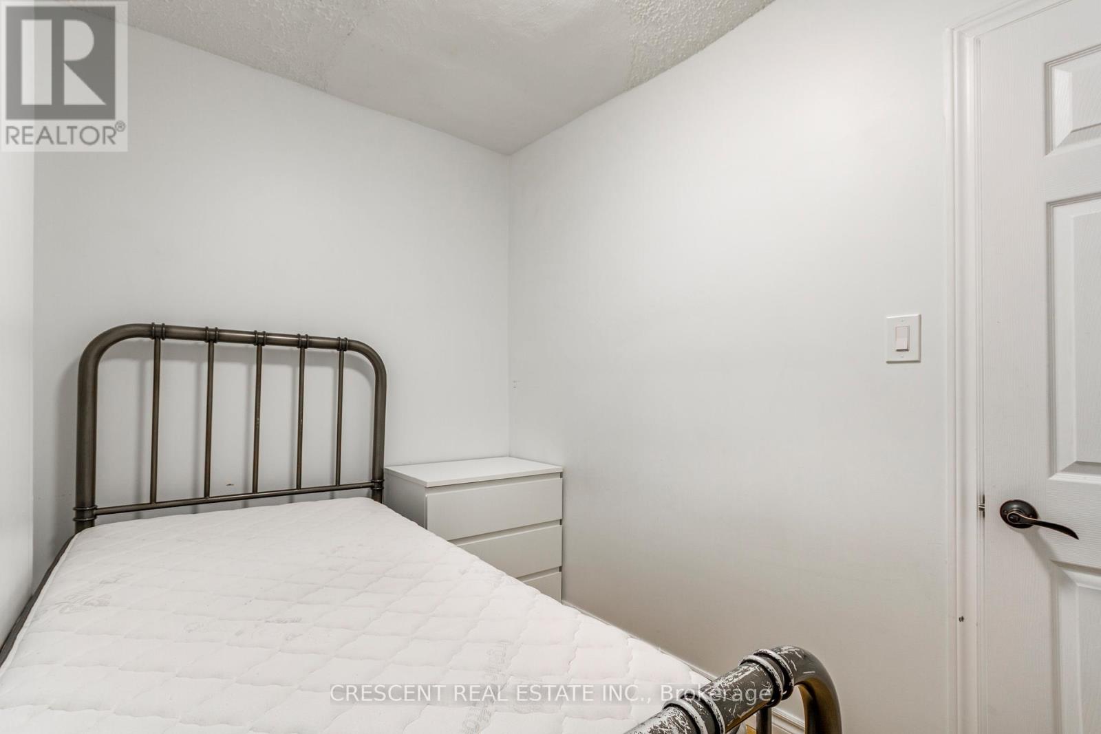 Photo 24 of Upper 1409 King Street W, Toronto ON