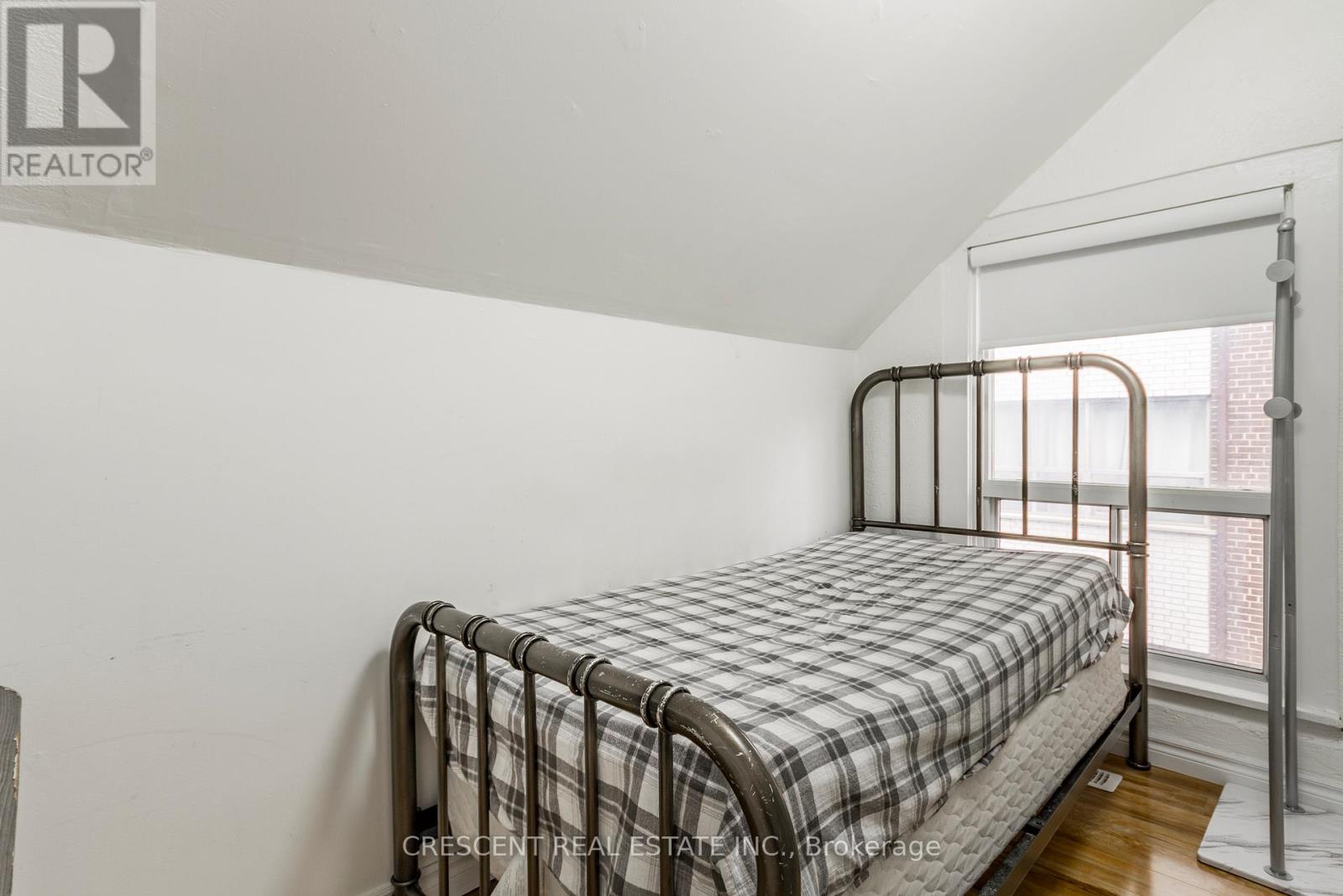 Photo 27 of Upper 1409 King Street W, Toronto ON