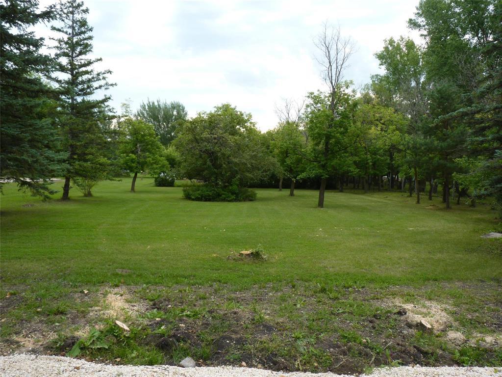 Photo 4 of 102 Mccaughan Road, St Francois Xavier MB