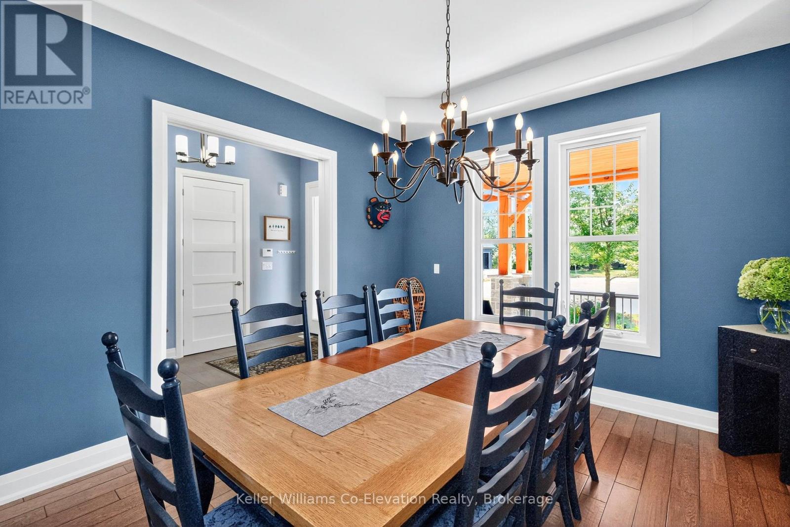 Photo 11 of 16 Ridgewood Court, Oromedonte ON