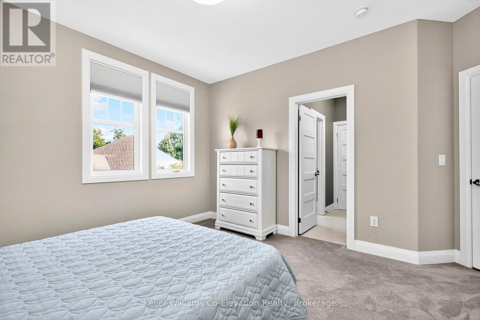 Photo 31 of 16 Ridgewood Court, Oromedonte ON