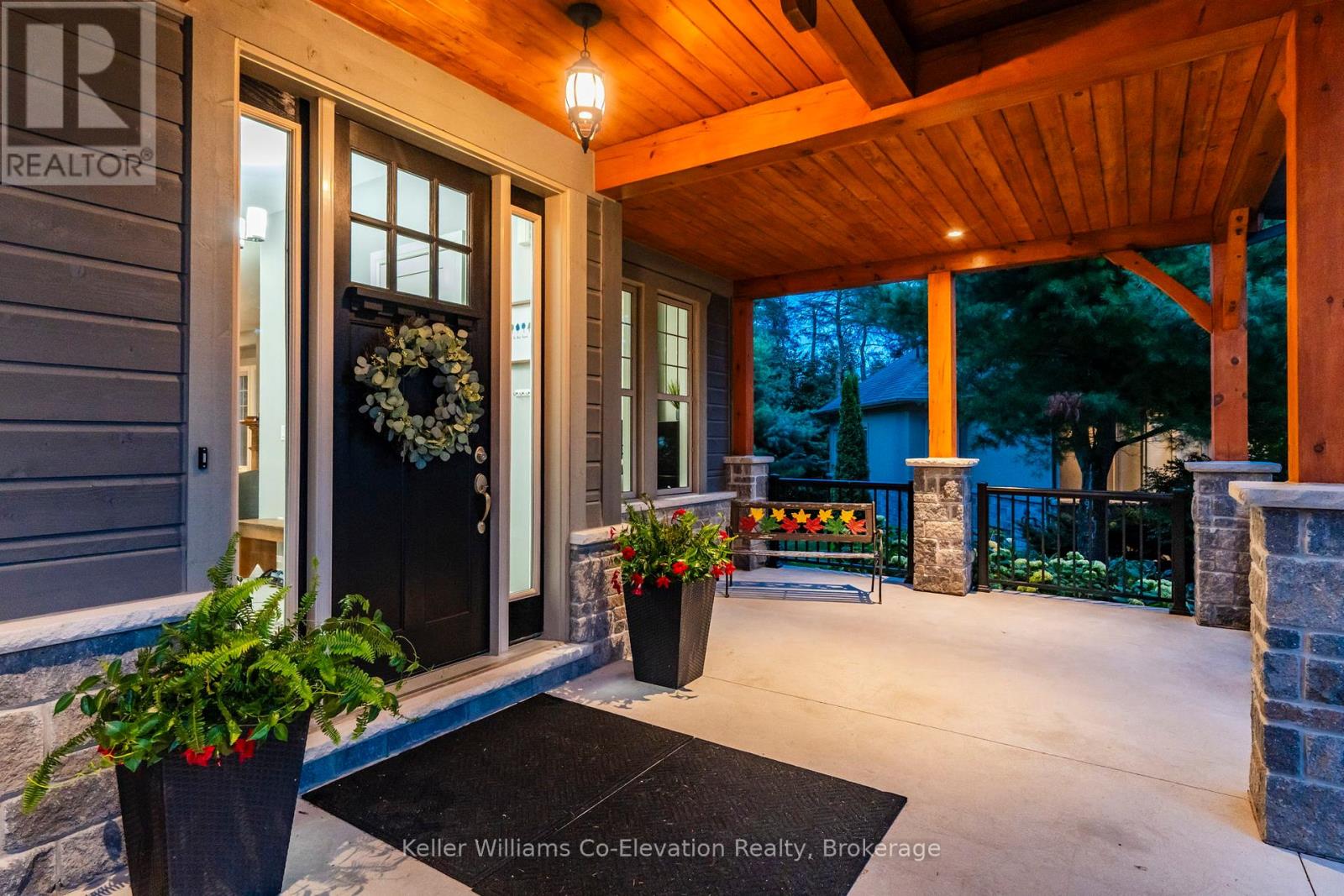 Photo 6 of 16 Ridgewood Court, Oromedonte ON