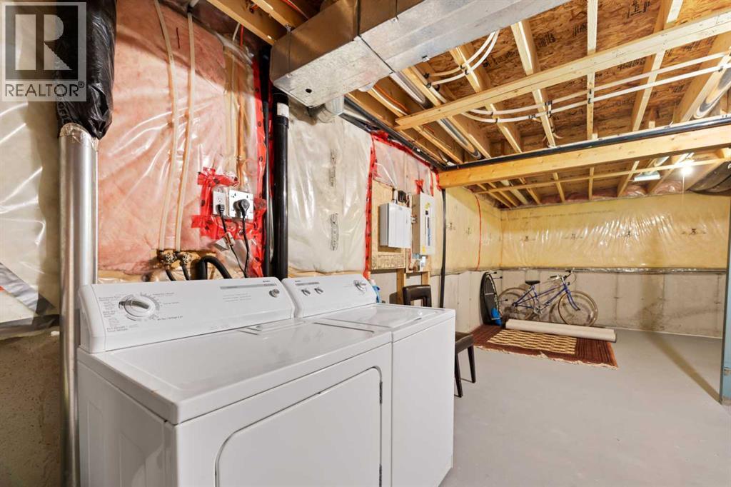 Photo 18 of 90 Panatella Villas Nw, Calgary AB