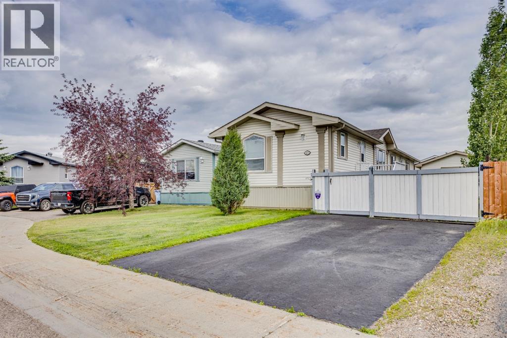 Photo 9 of 165 Mitchell Drive, Fort Mcmurray AB