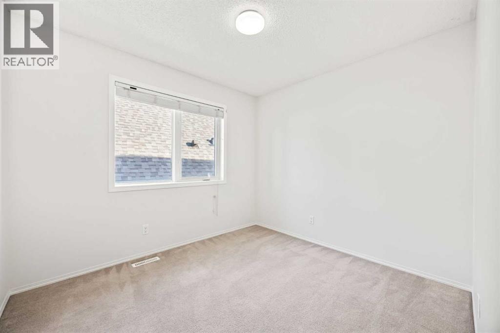 Photo 35 of 91 Copperfield Crescent Se, Calgary AB