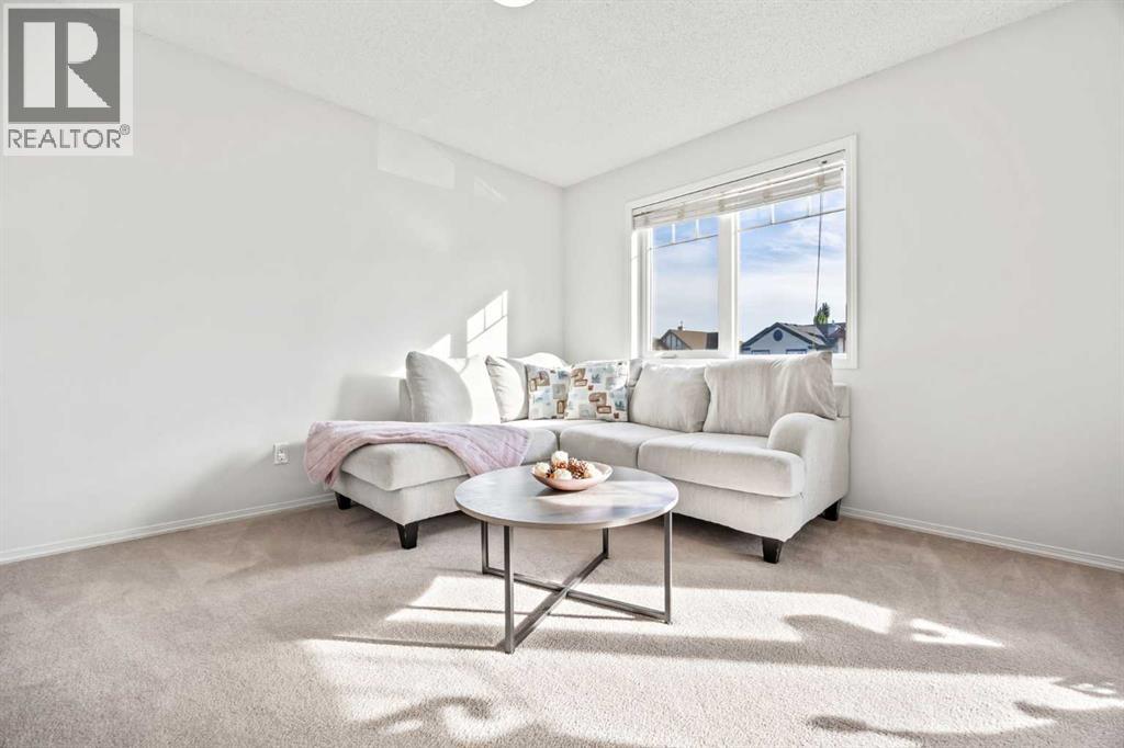 Photo 24 of 91 Copperfield Crescent Se, Calgary AB