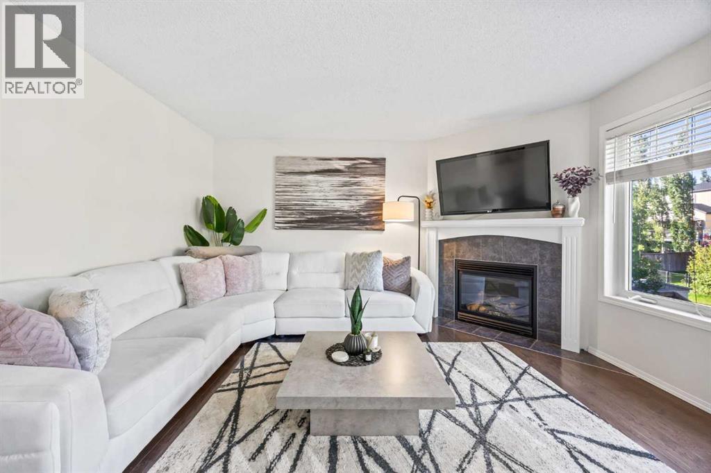 Photo 11 of 91 Copperfield Crescent Se, Calgary AB