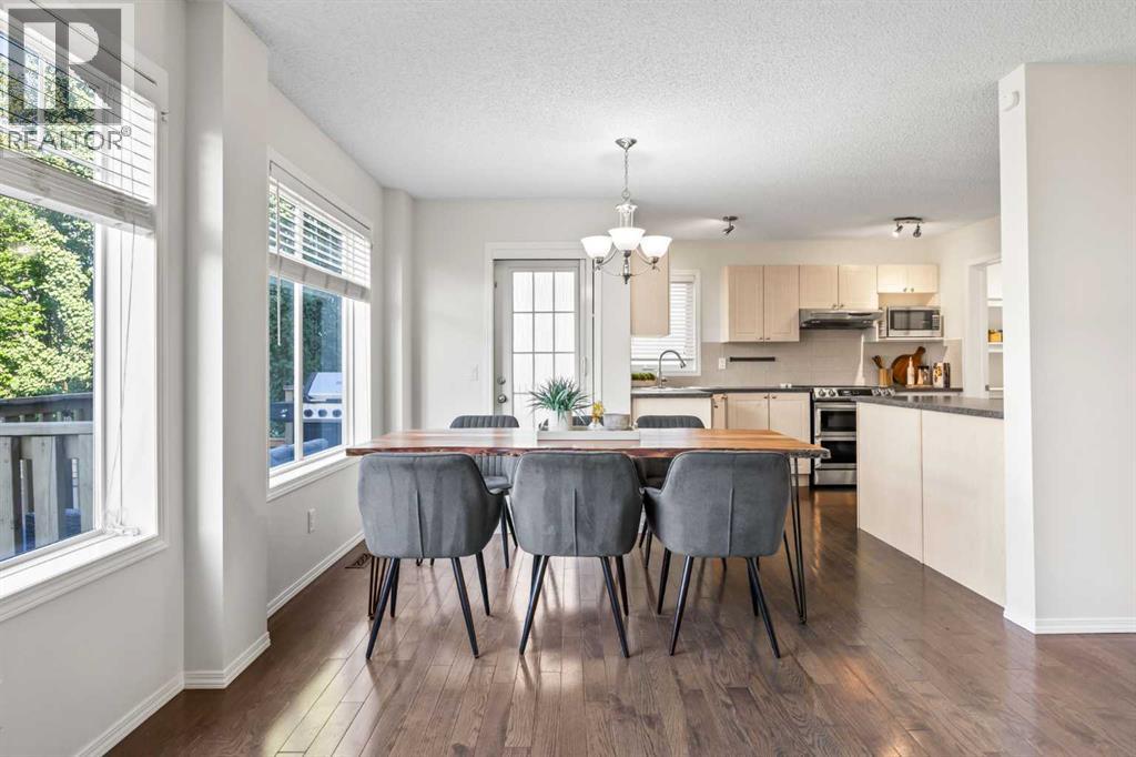 Photo 14 of 91 Copperfield Crescent Se, Calgary AB