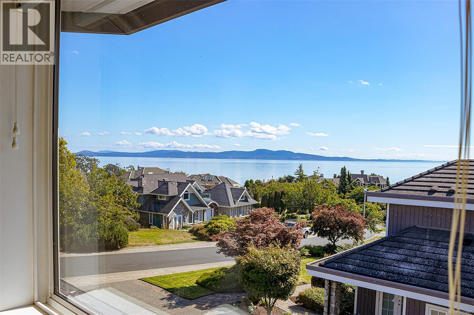 Photo 58 of 4566 Gordon Point Dr, Saanich BC