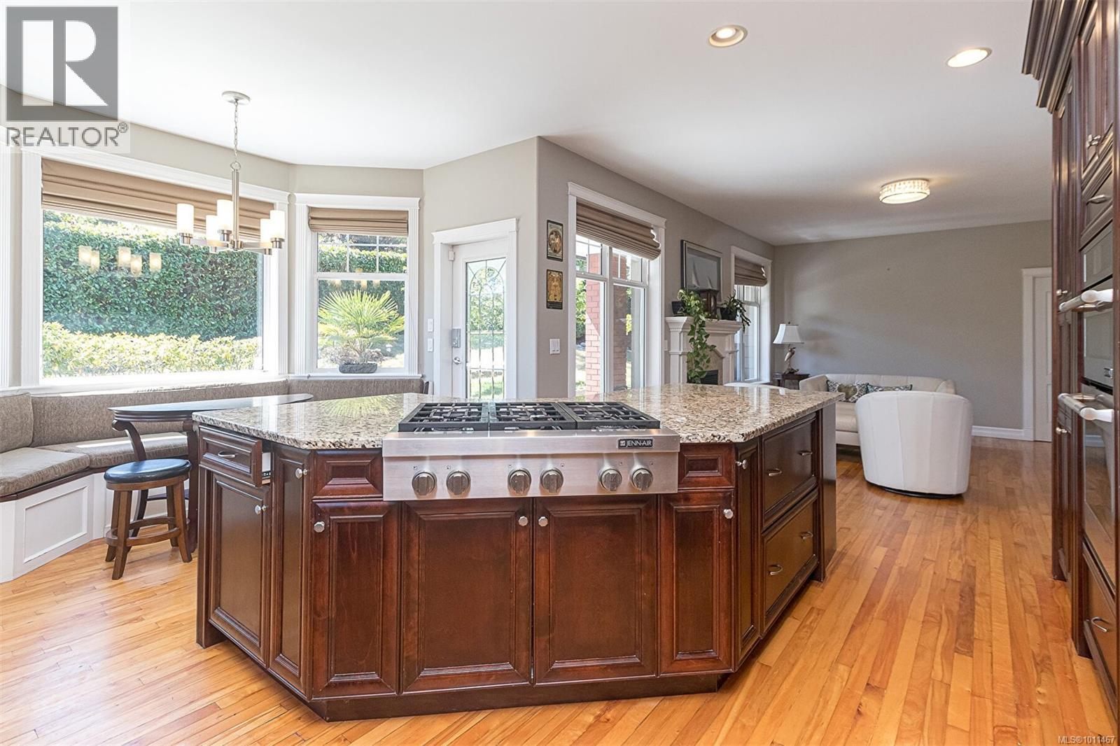Photo 28 of 4566 Gordon Point Dr, Saanich BC