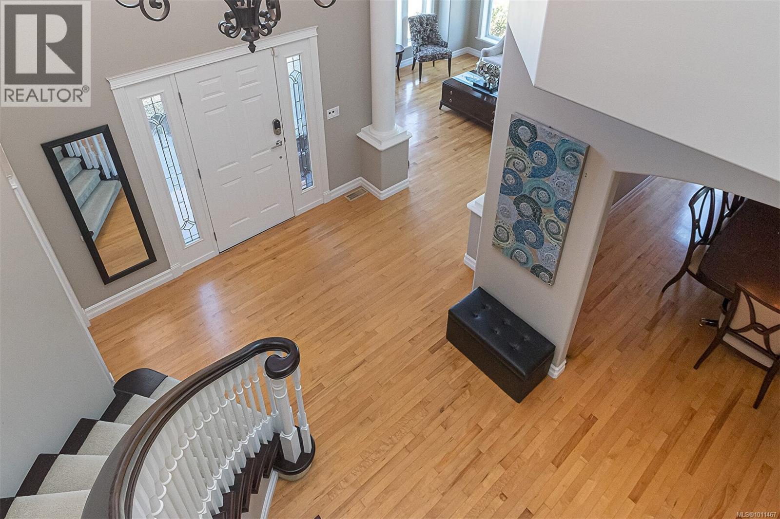 Photo 35 of 4566 Gordon Point Dr, Saanich BC