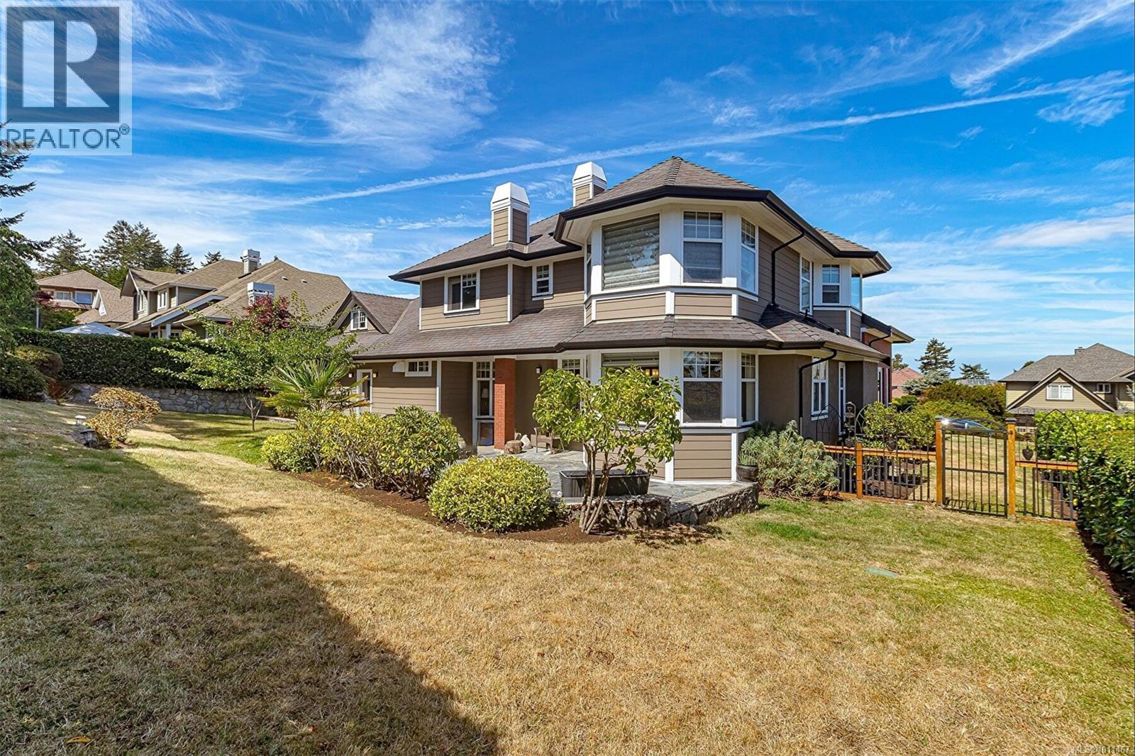 Photo 60 of 4566 Gordon Point Dr, Saanich BC