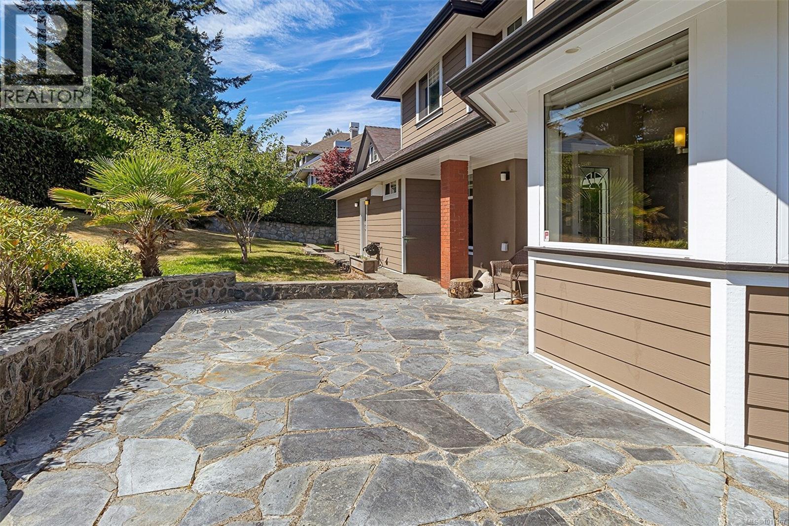 Photo 16 of 4566 Gordon Point Dr, Saanich BC