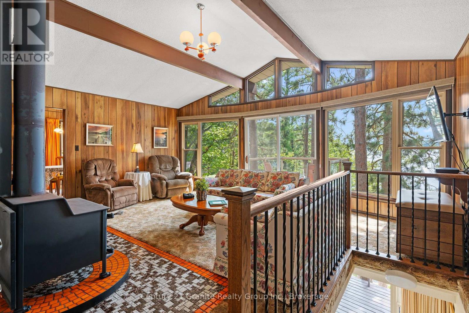 Photo 2 of 1031 Statesman Drive, Minden Hills ON