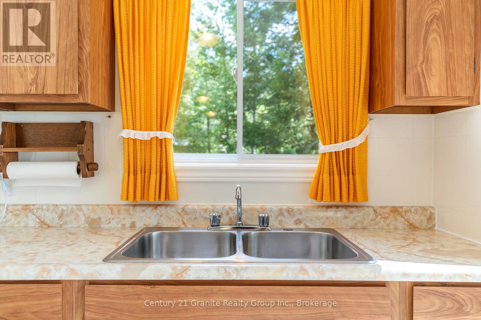 Photo 23 of 1031 Statesman Drive, Minden Hills ON
