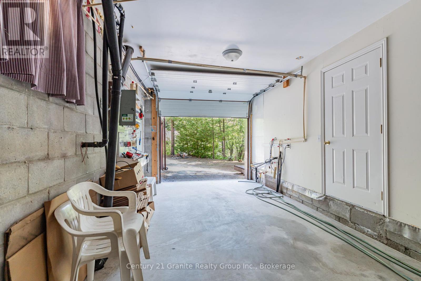 Photo 41 of 1031 Statesman Drive, Minden Hills ON