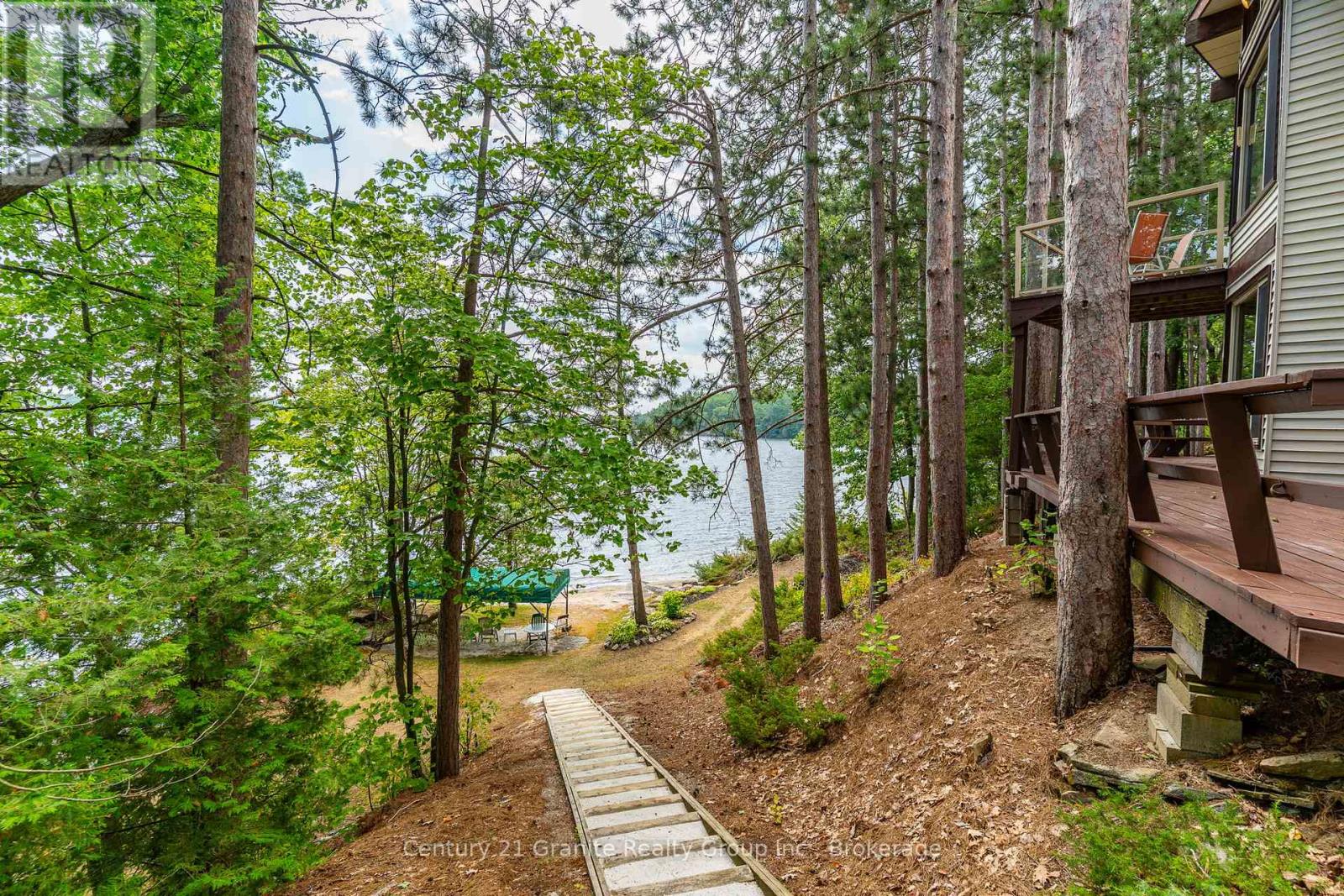 Photo 49 of 1031 Statesman Drive, Minden Hills ON