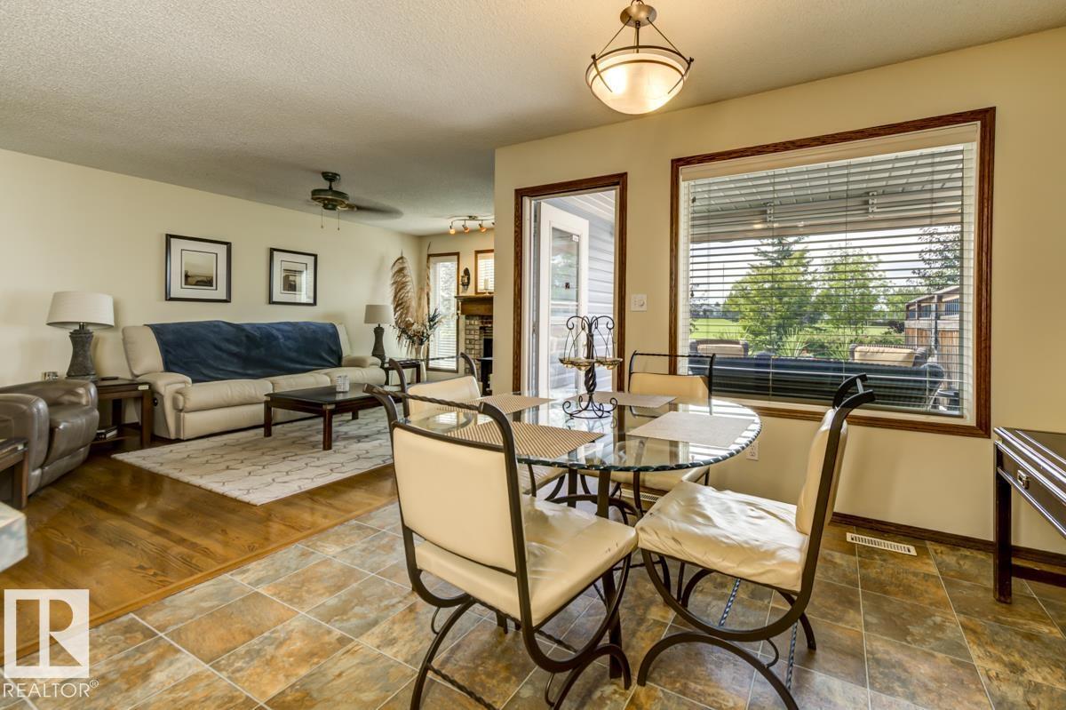 Photo 5 of 8 Regal Wy, Sherwood Park AB