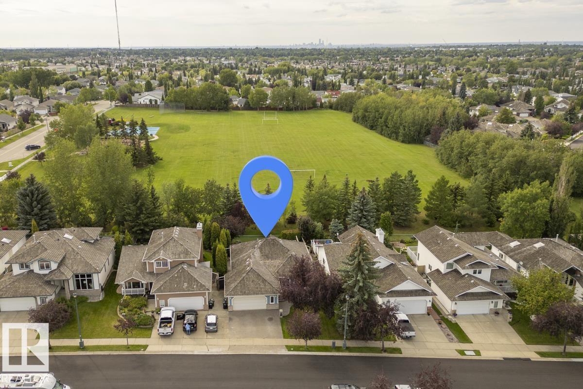 Photo 31 of 8 Regal Wy, Sherwood Park AB