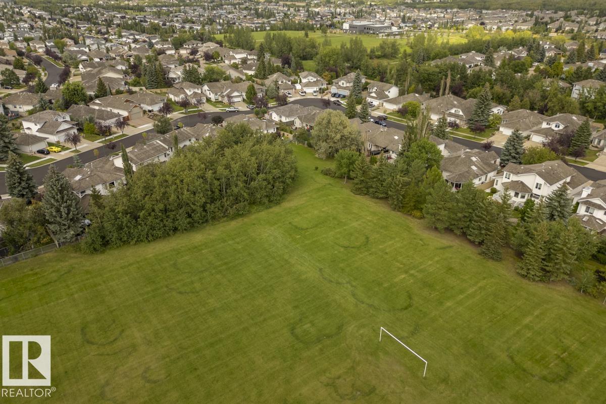 Photo 41 of 8 Regal Wy, Sherwood Park AB