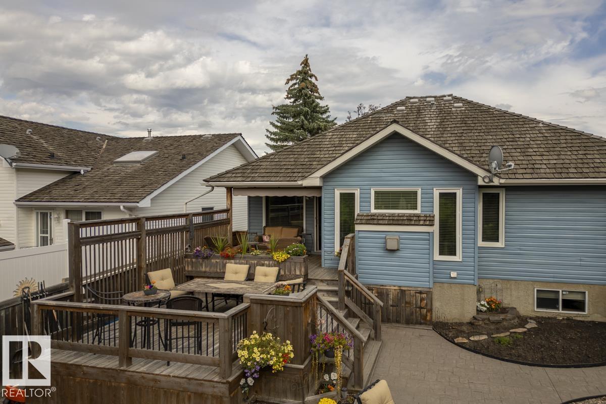 Photo 14 of 8 Regal Wy, Sherwood Park AB