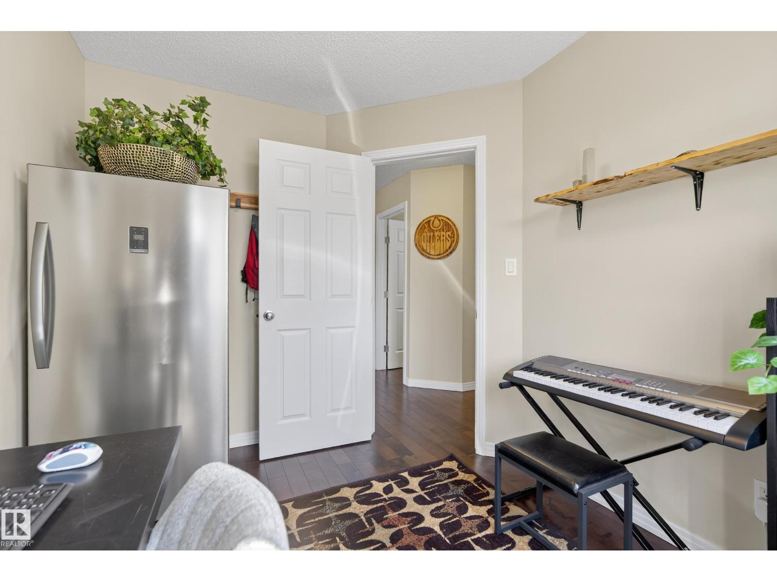 Photo 16 of 1228 176 St Sw, Edmonton AB
