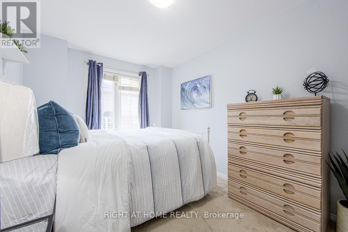 Single Family House for Sale in    SOUTHSIDE PLACE Hamilton (Mountview) 