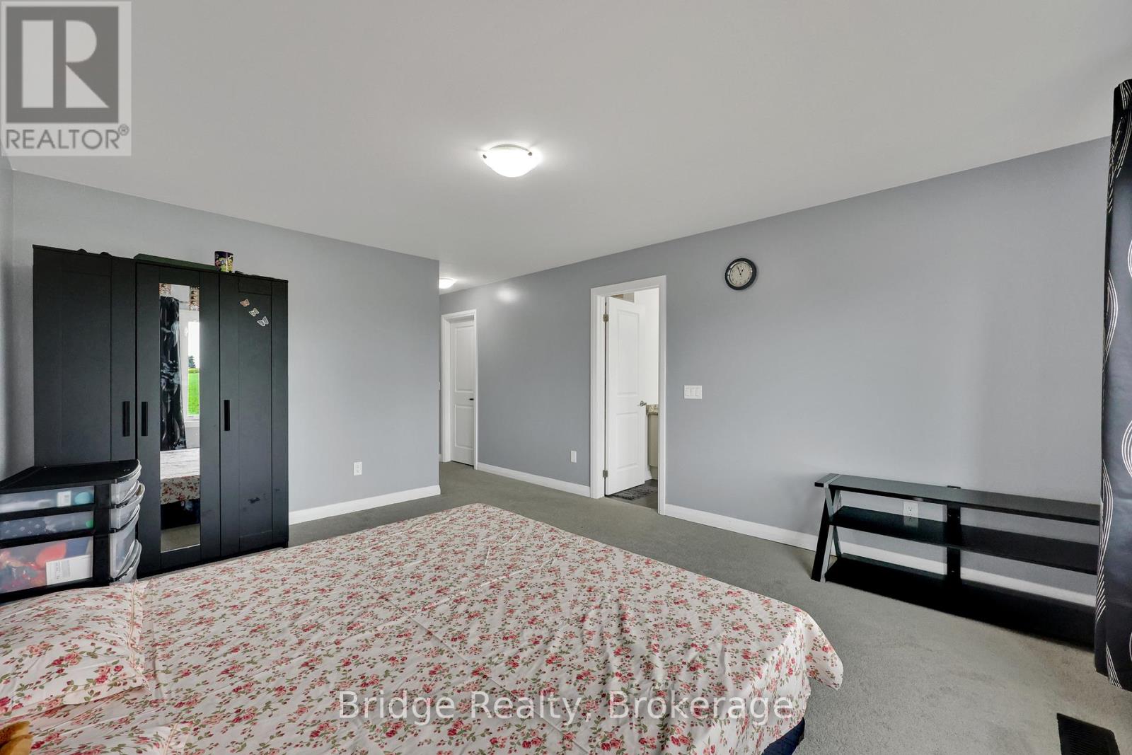 Photo 28 of 898 Sobeski Avenue, Woodstock ON
