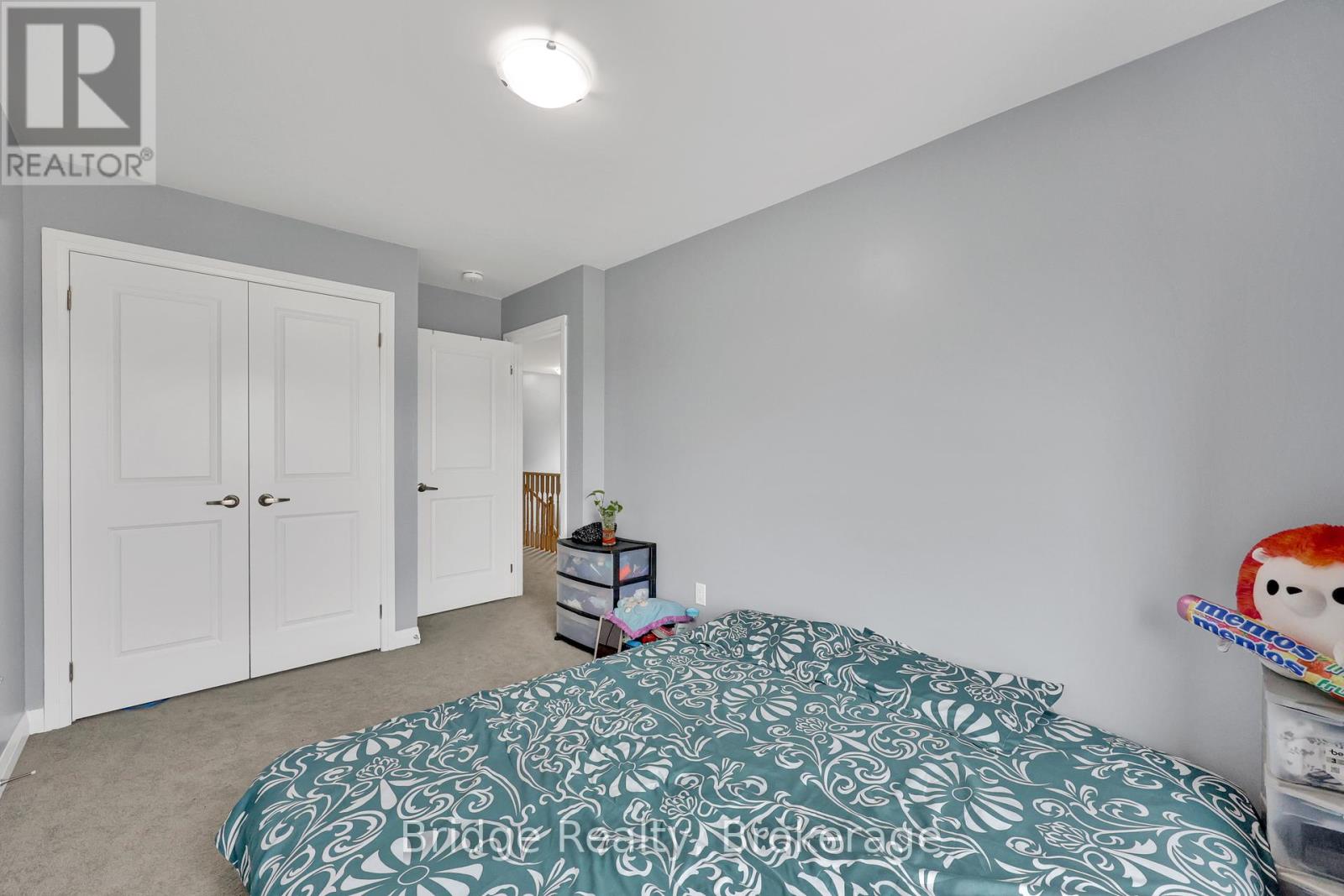 Photo 37 of 898 Sobeski Avenue, Woodstock ON