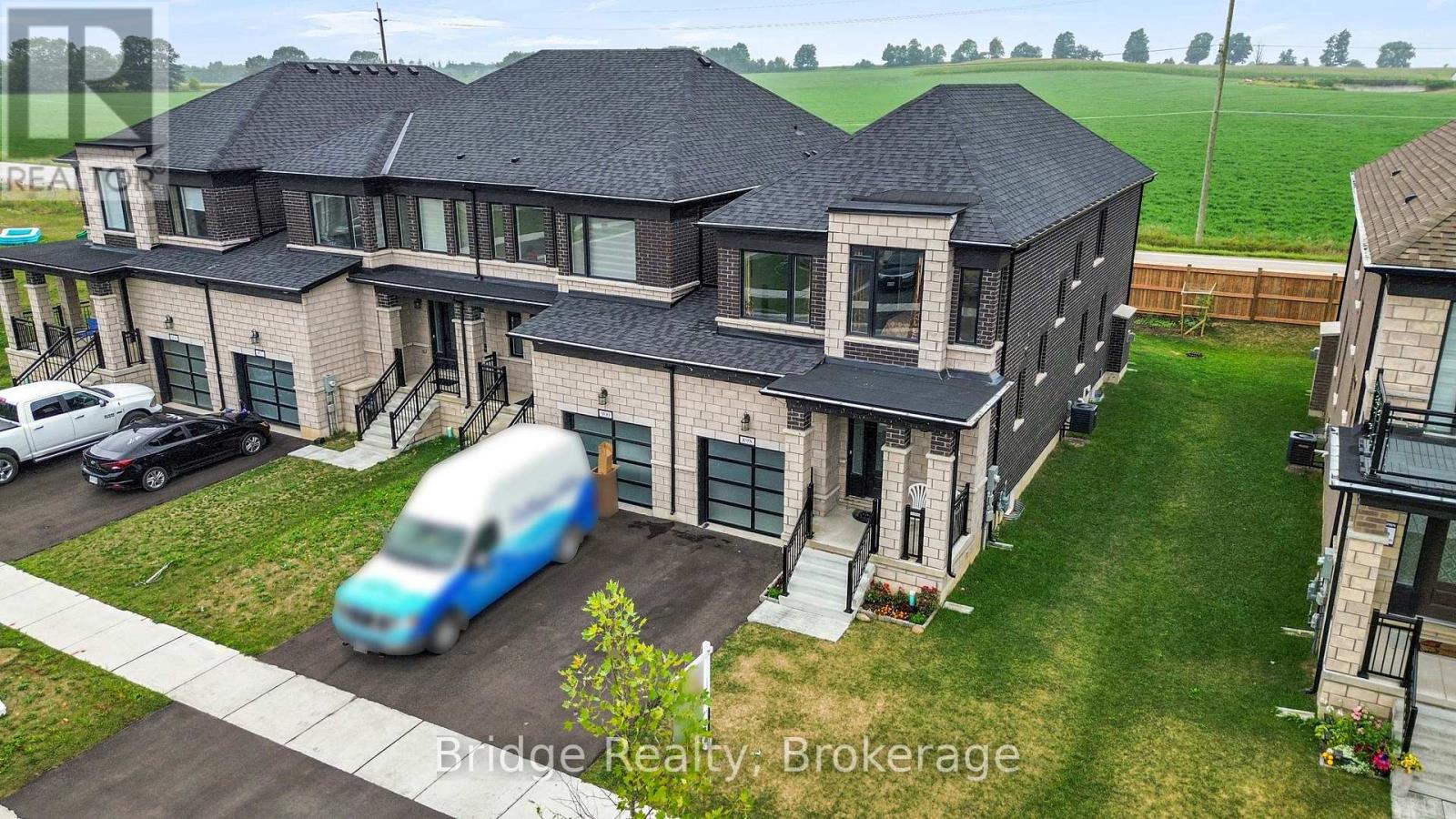 Photo 47 of 898 Sobeski Avenue, Woodstock ON