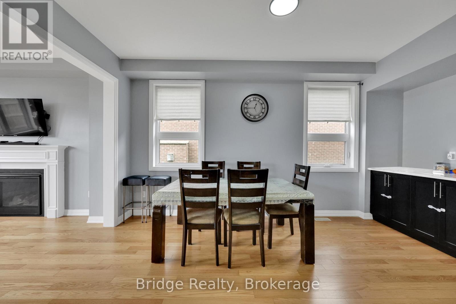Photo 9 of 898 Sobeski Avenue, Woodstock ON