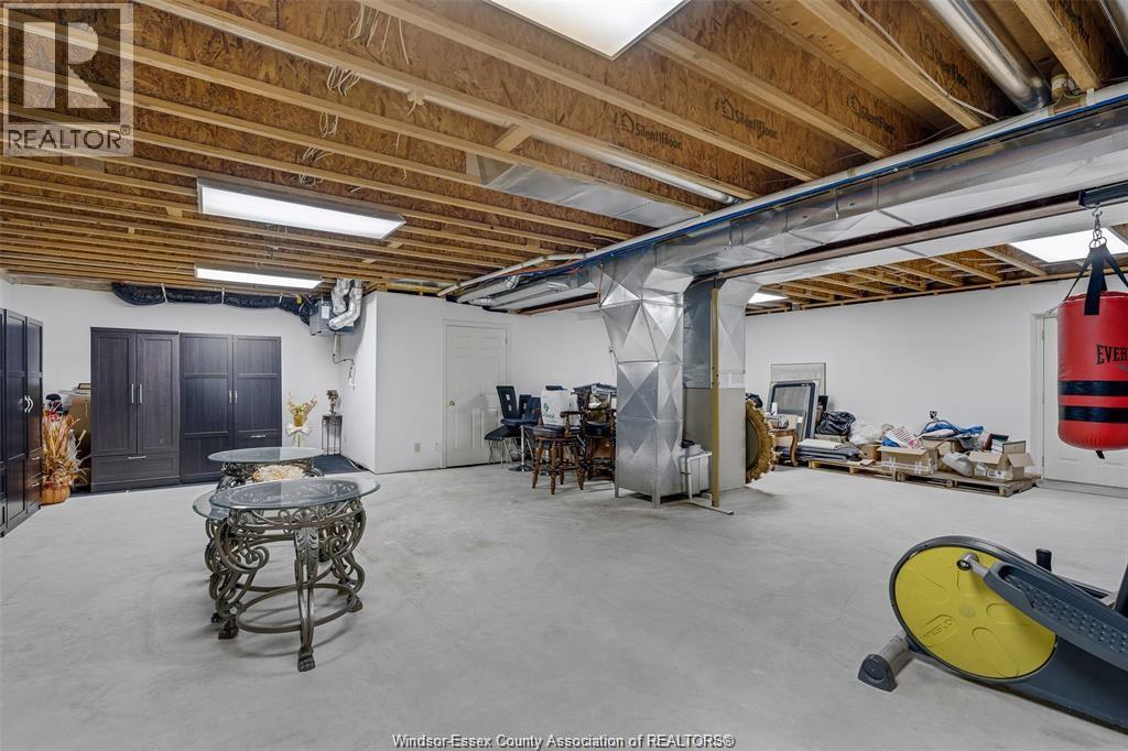 Photo 49 of 490 Shoreview, Windsor ON