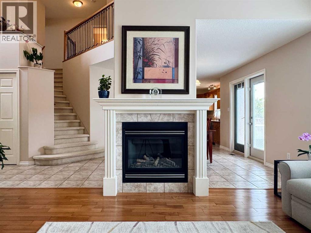 Photo 11 of 225 Cougar Way N, Lethbridge AB