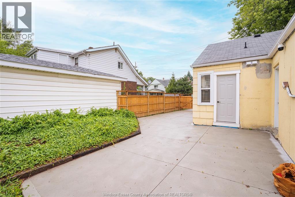 Photo 26 of 269 Josephine Avenue, Windsor ON