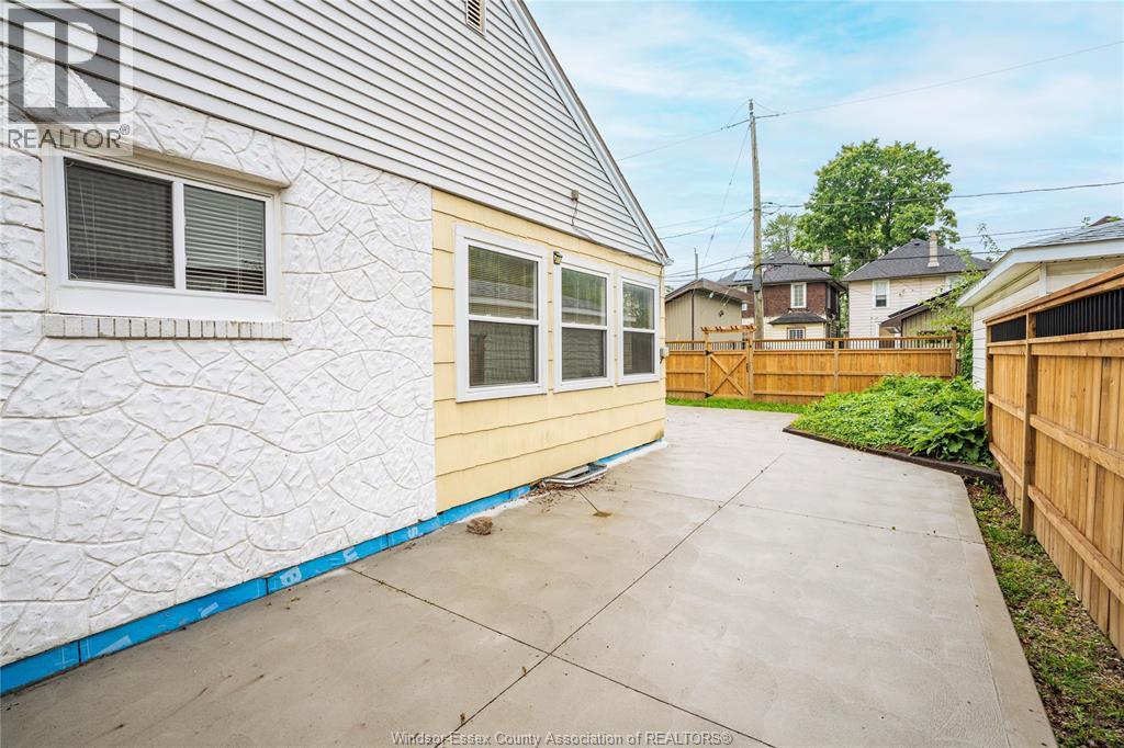 Photo 24 of 269 Josephine Avenue, Windsor ON