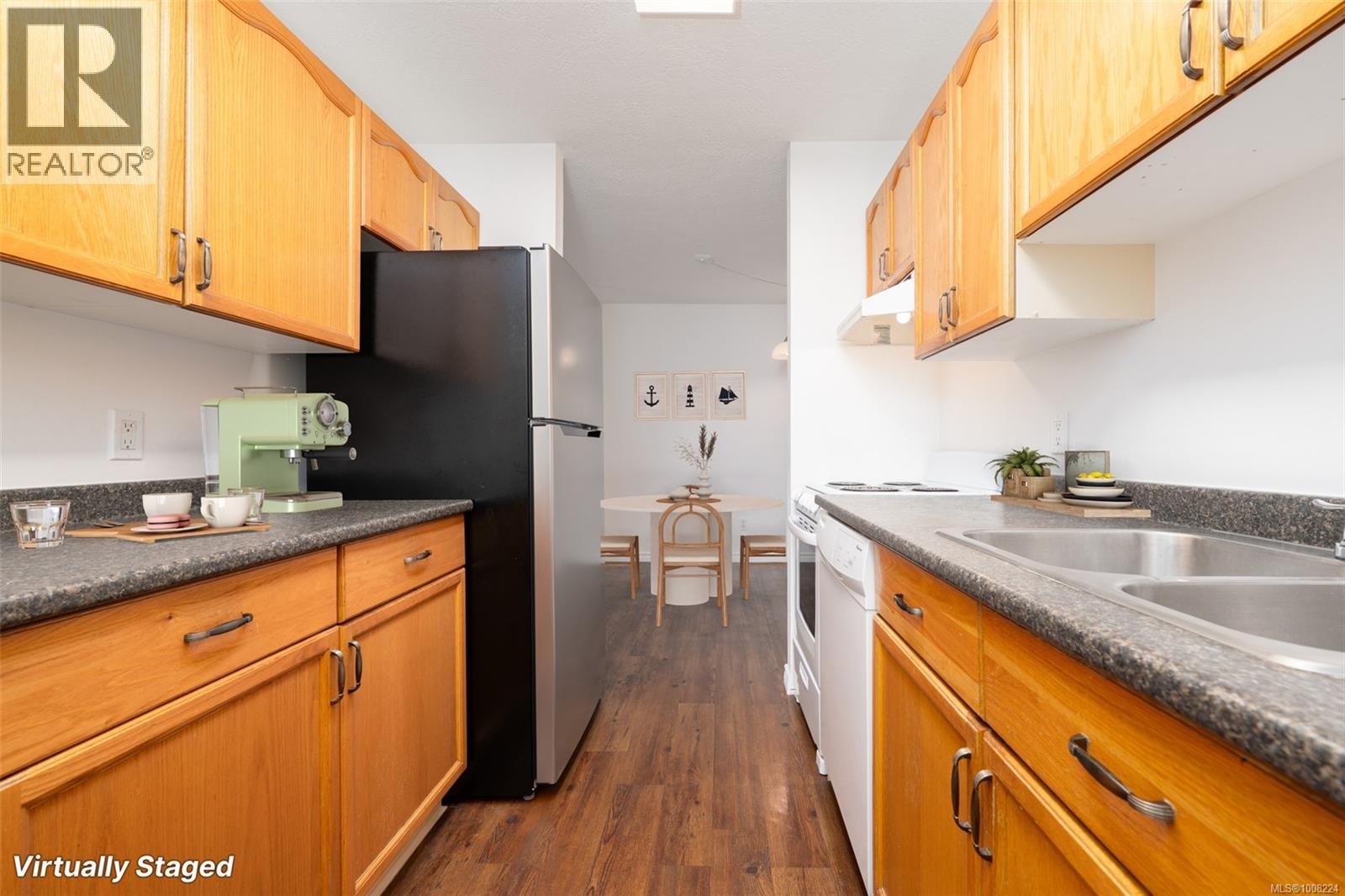 Photo 4 of 112 2524 Lewis St, Duncan BC