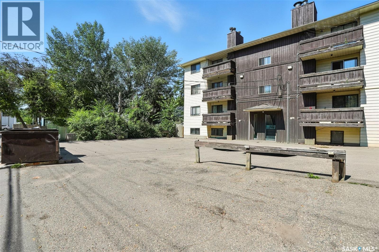 Photo 6 of 103 624 8th Street E, Saskatoon SK