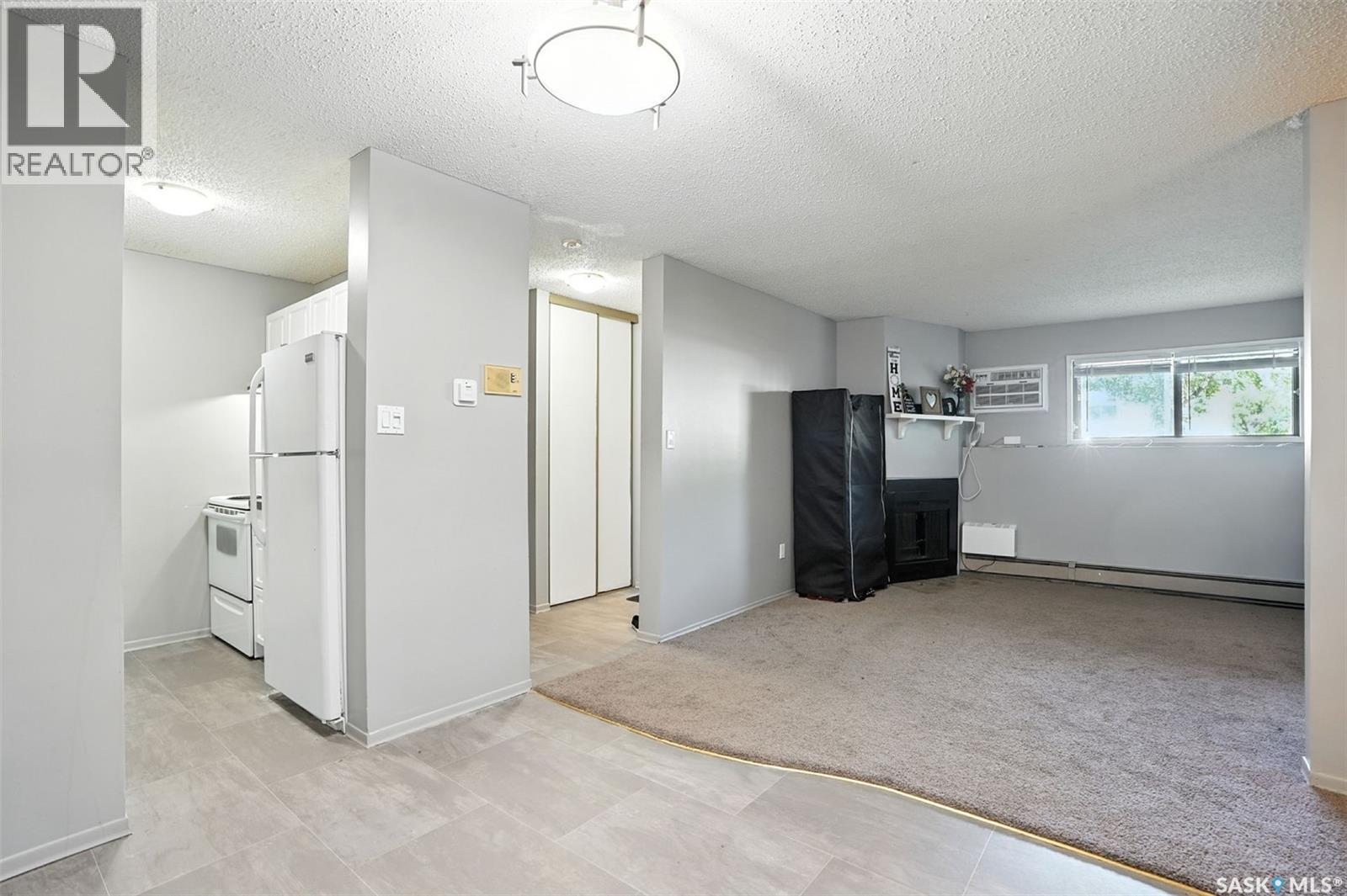Photo 13 of 103 624 8th Street E, Saskatoon SK